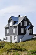 The House Of Black And White